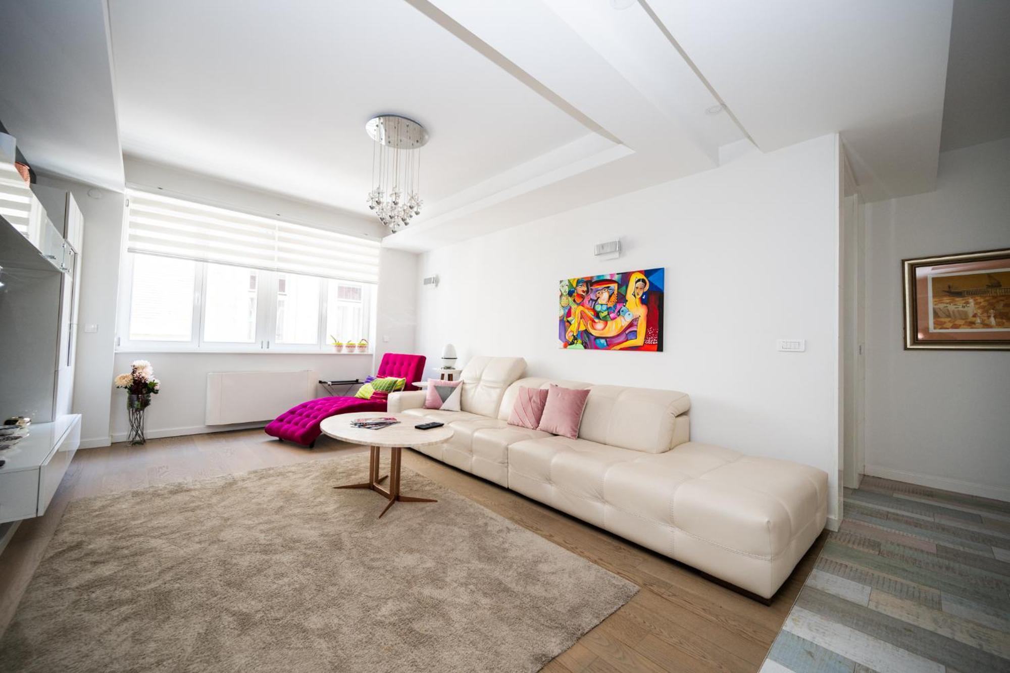Modern Stay In The City Center ซาราเยโว ภายนอก รูปภาพ