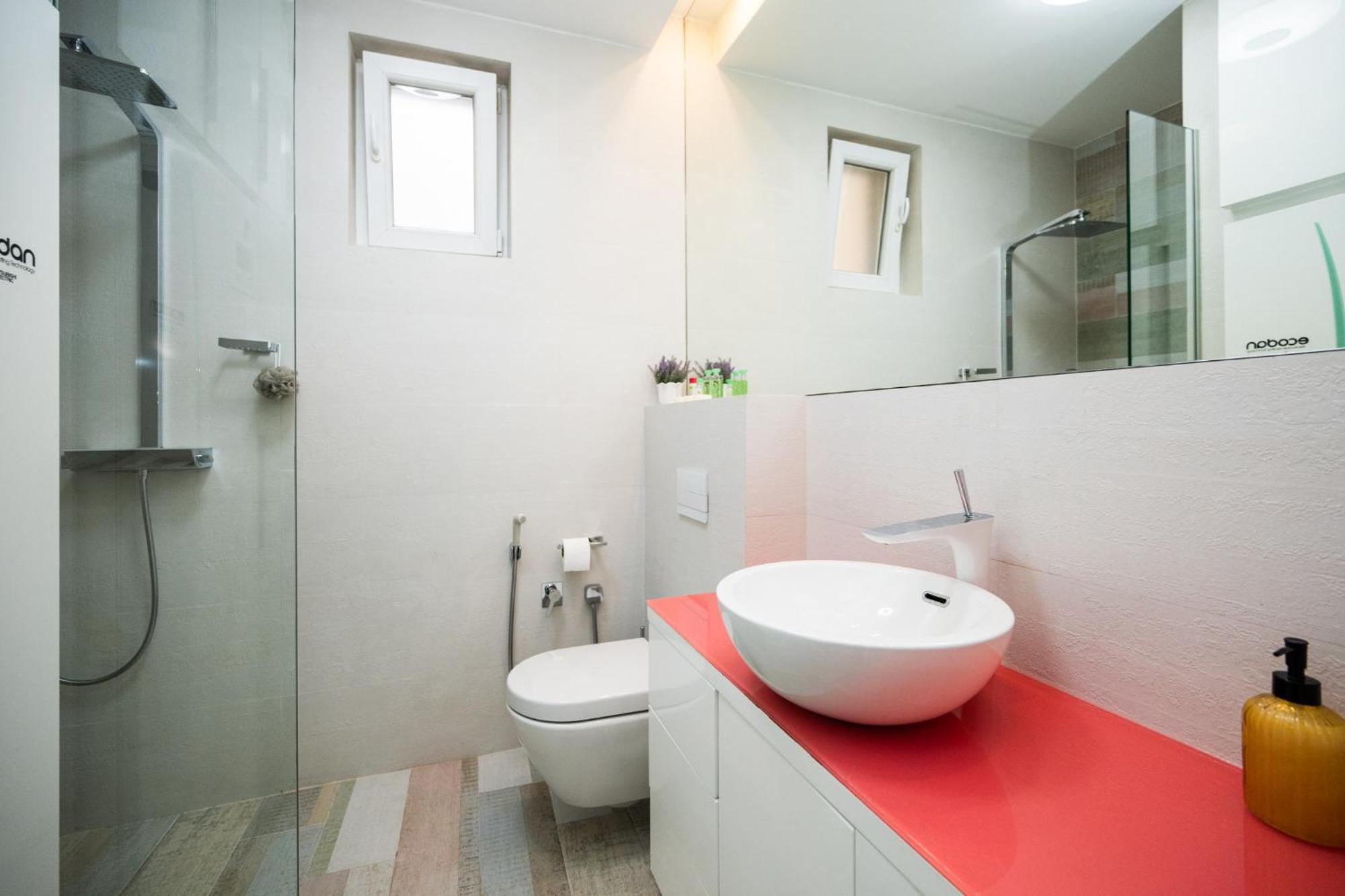 Modern Stay In The City Center ซาราเยโว ภายนอก รูปภาพ